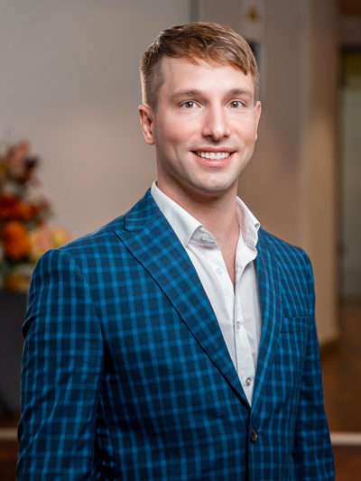 Dr. Dr. Matthias Leyh, Arzt und Zahnarzt bei F80